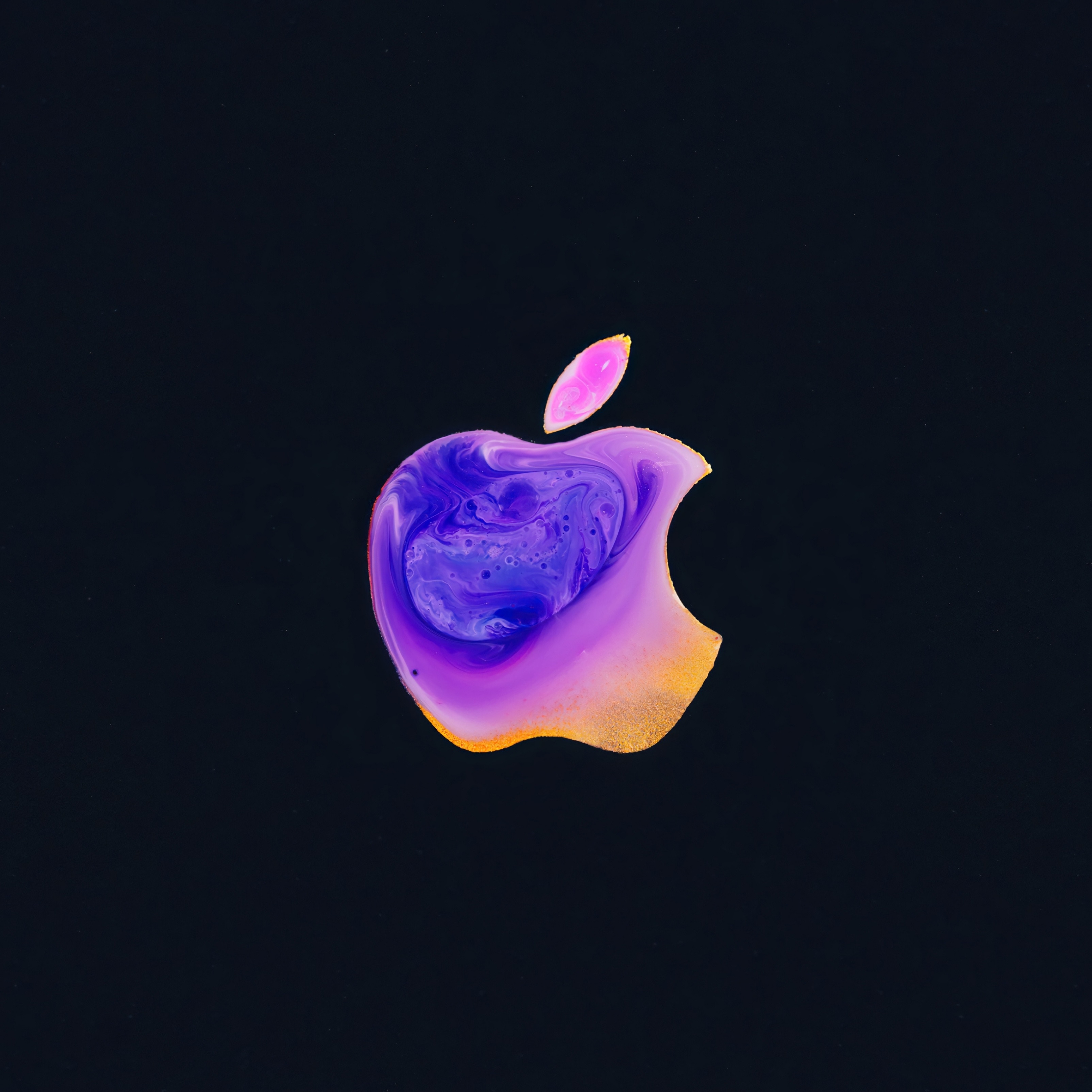 Grunge Apple Logo 4K wallpaper
